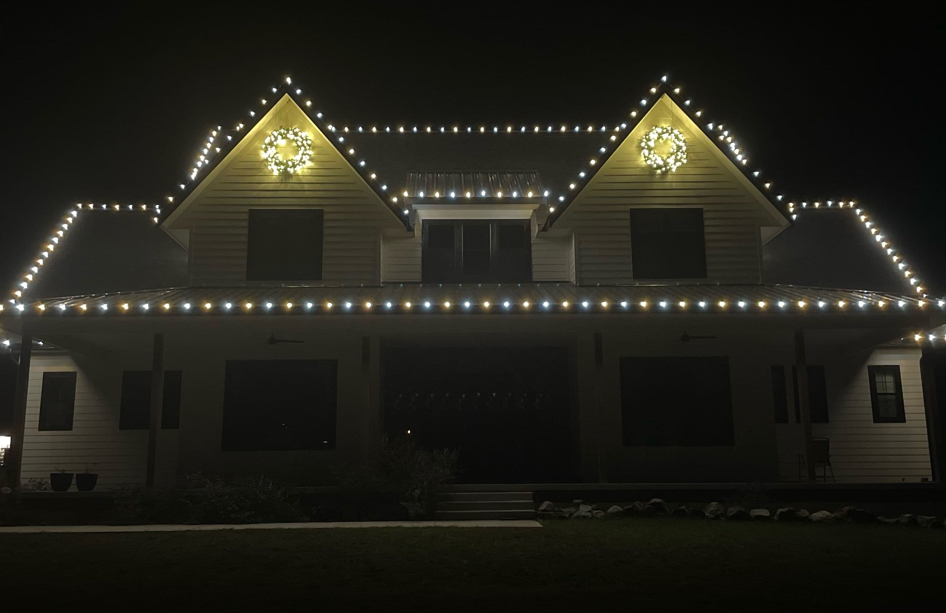 Project Holiday Lights Transformation for a Cozy Homes Exterior image