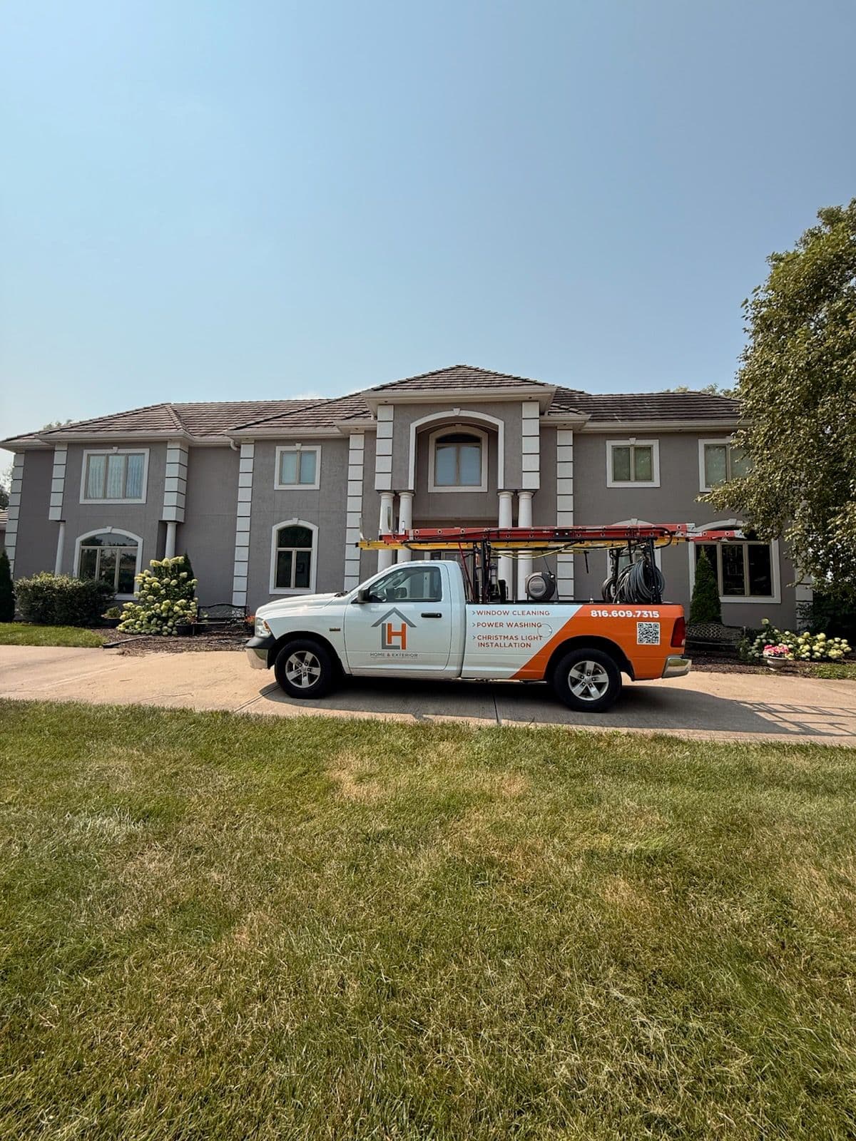 Project Sparkling Windows for Liberty Homes image