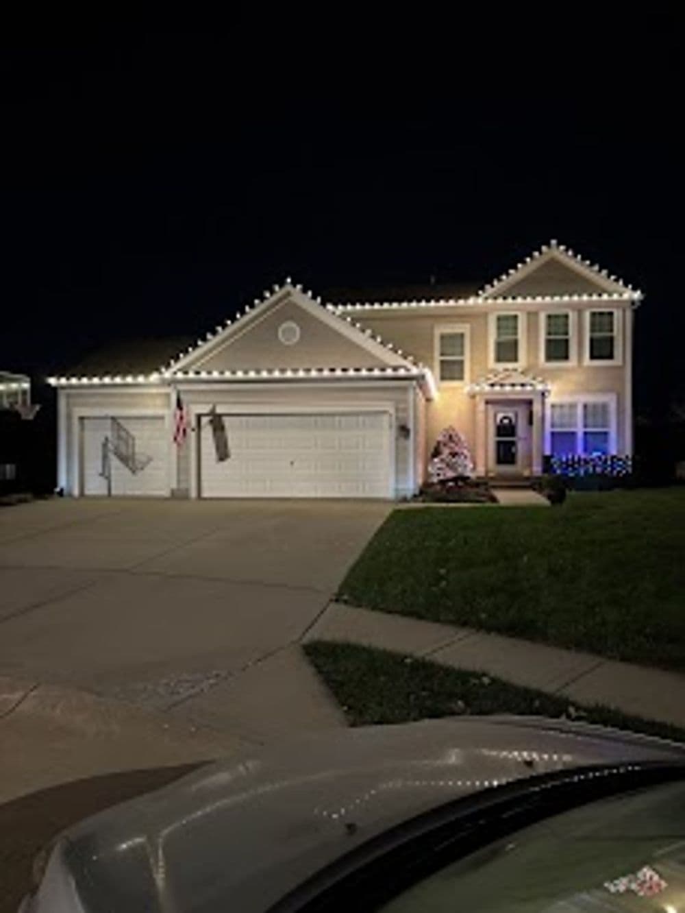 Gallery photos for Residential Holiday Lighting Installation: Image #2